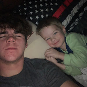 Meet your Posher, Devin